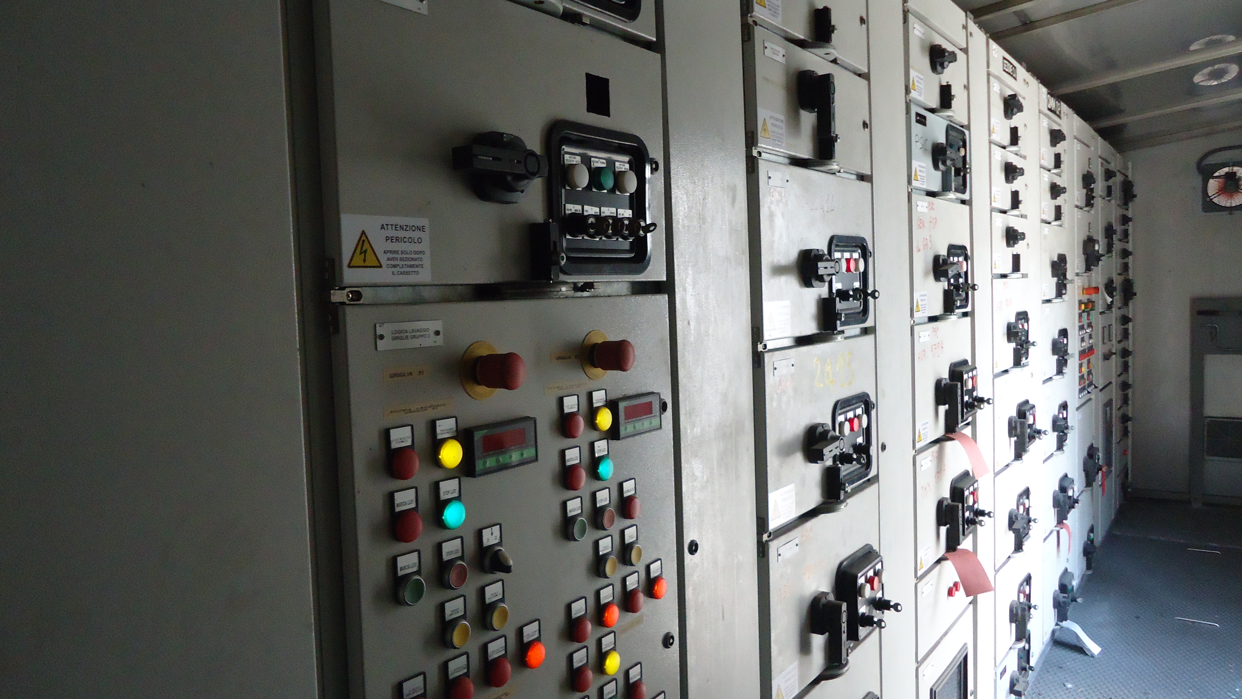 Quadri elettrici centrale termoelettrica di Fusina